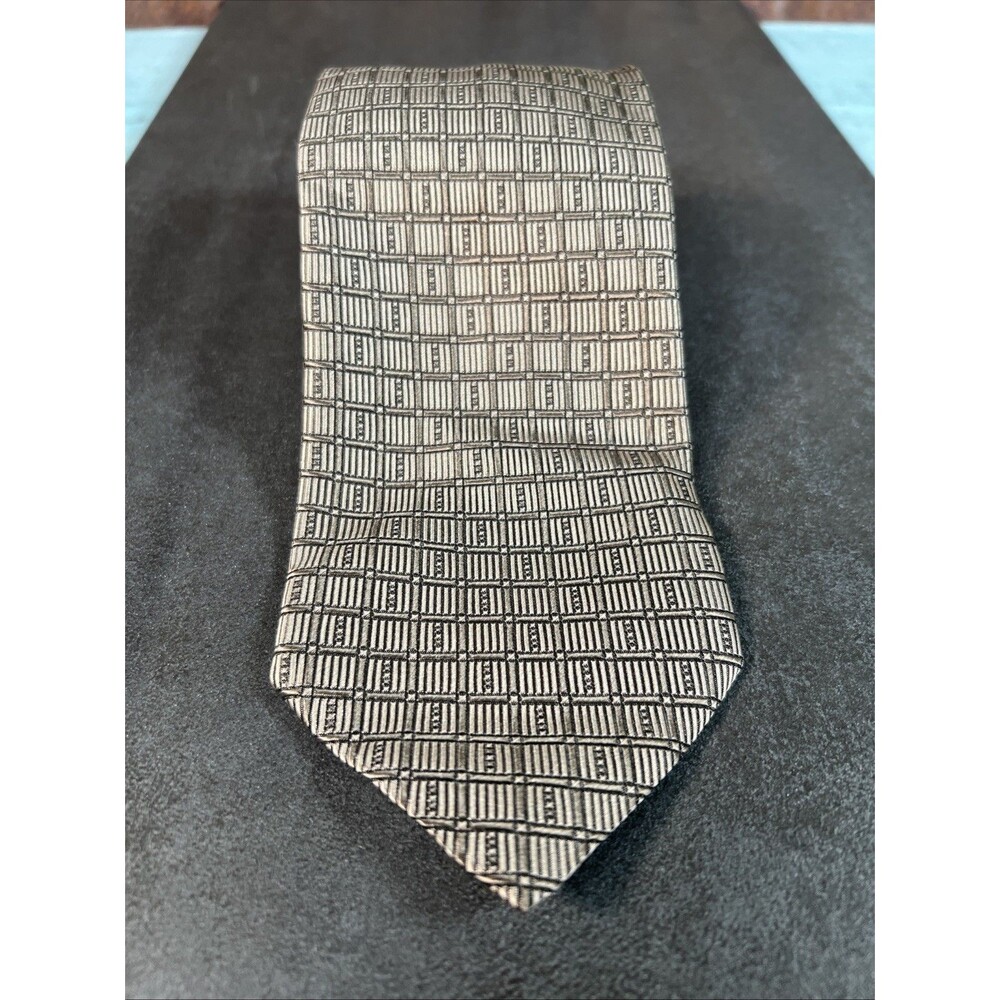 Stafford Brand Men’s Necktie Gold Tone Pattern